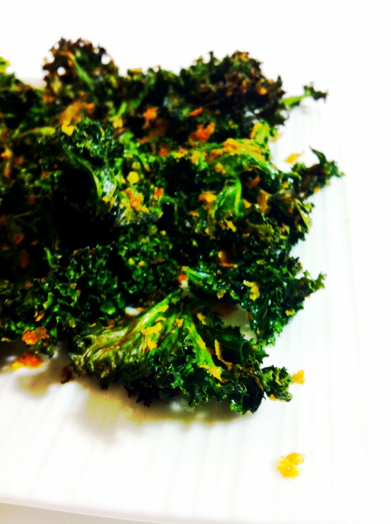 Cheesy Kale Chips